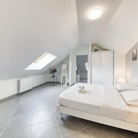Magnifique Duplex - Cdg *