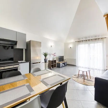 Apartment Magnifique Duplex - Cdg Tremblay-en-France