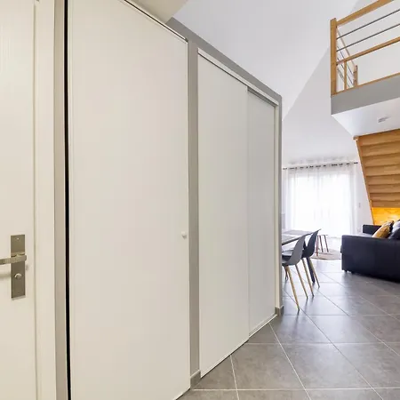 Apartment Magnifique Duplex - Cdg Tremblay-en-France